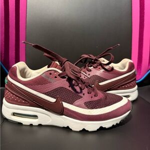 Nike Air Max BW Ultra Women’s 5.5 Sneaker Maroon Purple 819638-601 Fashion Shoe